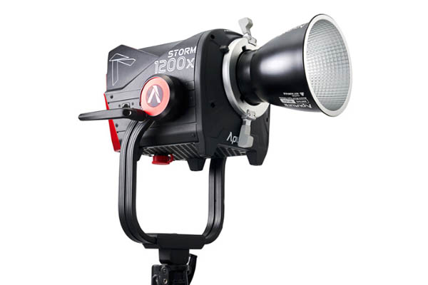 Aputure 1200X Aputure STORM 1200x Tunable White LED Monolight